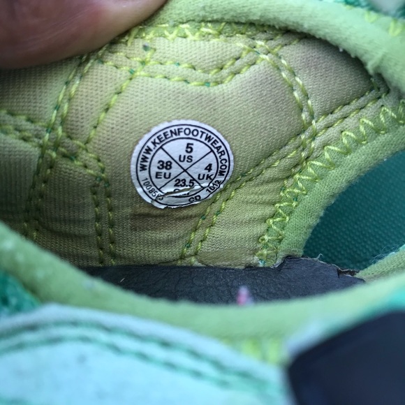 Keen Sandals Size 5 - Picture 4 of 6
